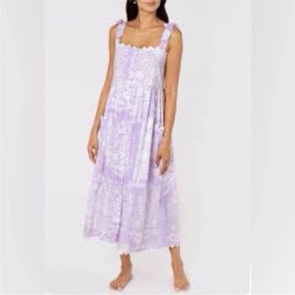 Juliet Dunn Lilac Maxi Dress with Lace Detail